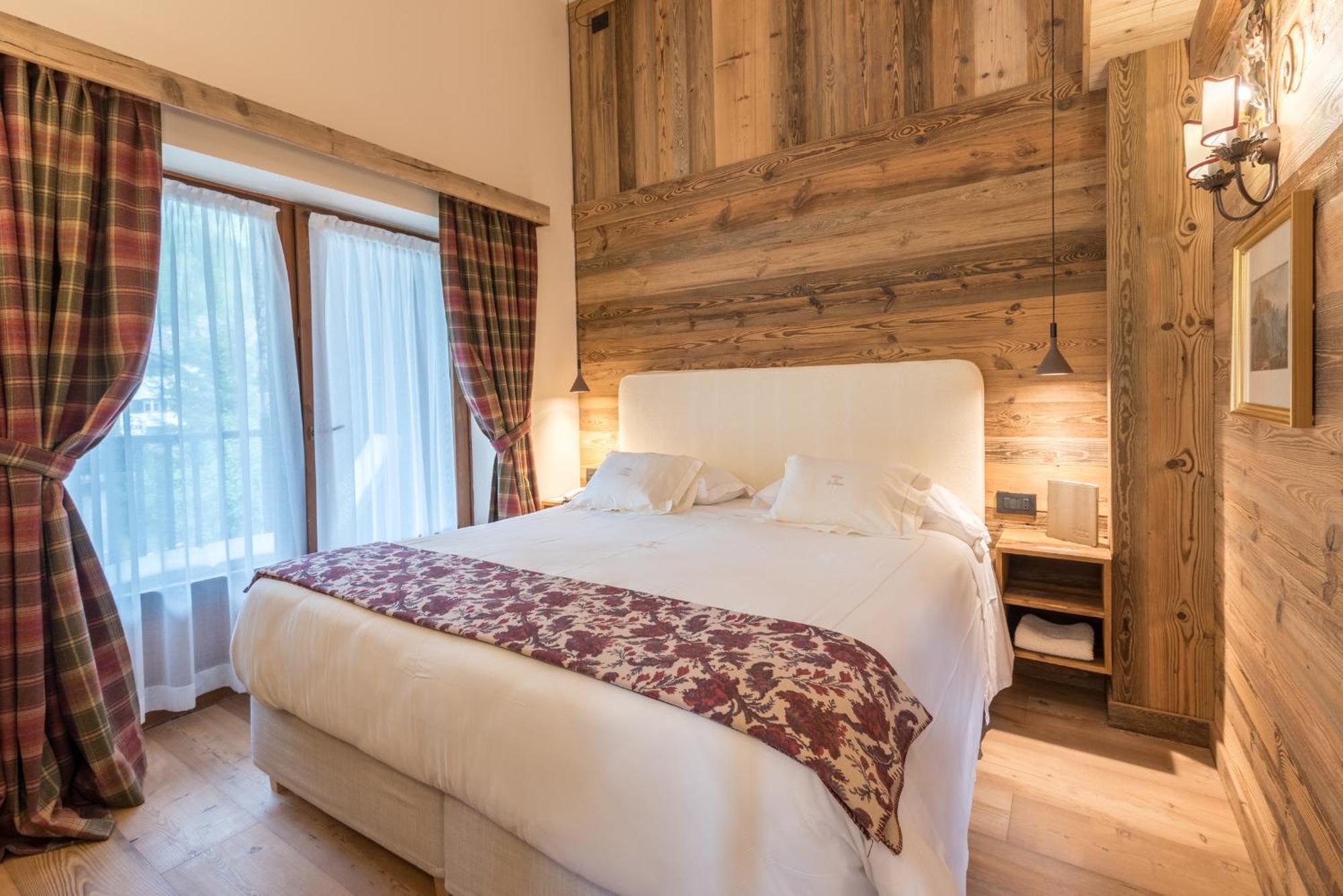 Auberge De La Maison Courmayeur Eksteriør bilde