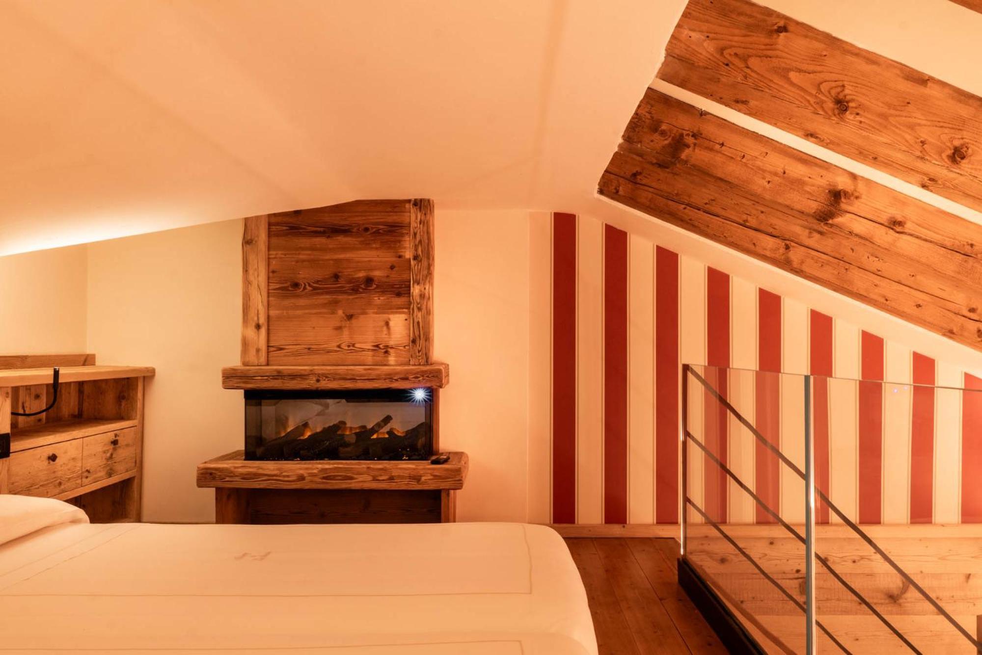Auberge De La Maison Courmayeur Eksteriør bilde
