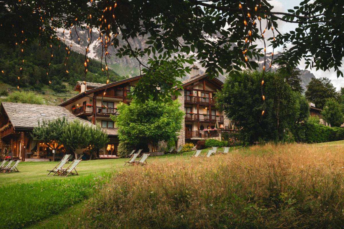 Auberge De La Maison Courmayeur Eksteriør bilde